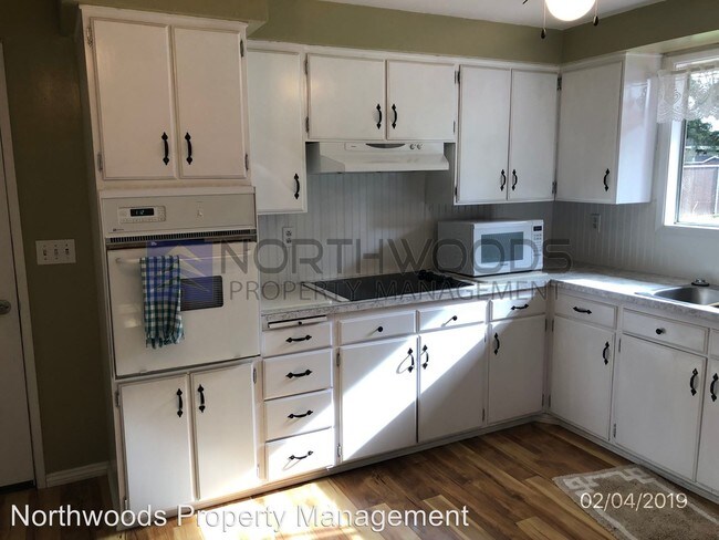 Building Photo - 3 br, 2 bath House - 3285 Britt Ave