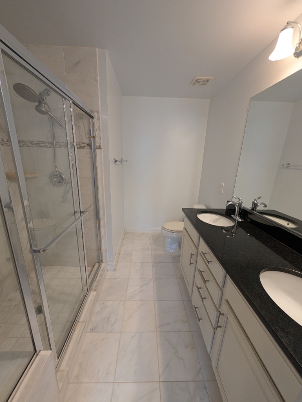 Building Photo - 9442 Canonbury Square