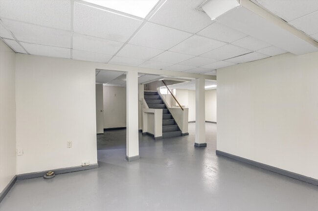 Building Photo - 19329 Stahelin Ave