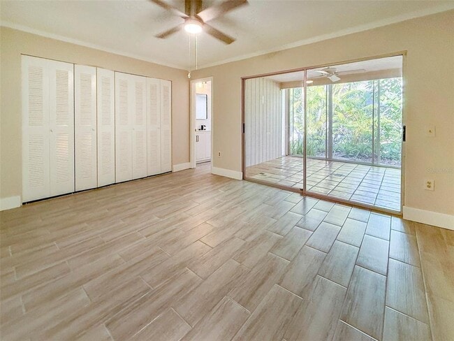 Building Photo - 4958 Village Garden Dr