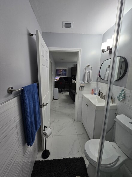 Building Photo - 2240 NW 178th St