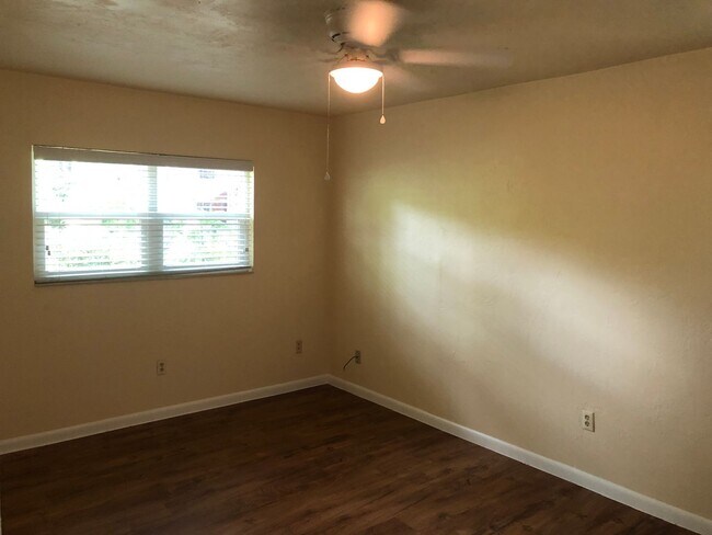 Building Photo - This home is truly a must see.