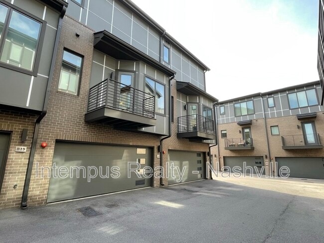 Building Photo - 821 Melpark Ct