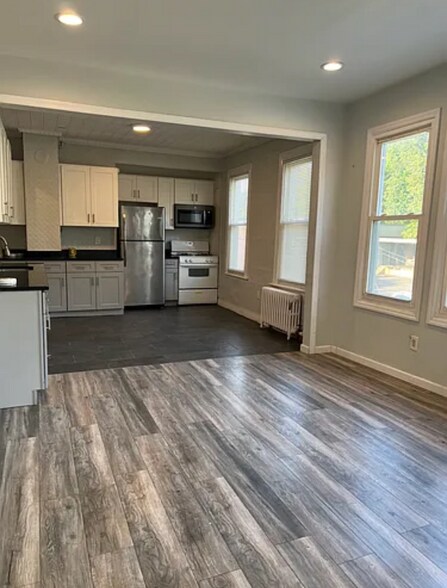 Building Photo - 217 Wagaraw Rd