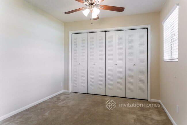 Building Photo - 5013 SW 90th Terrace