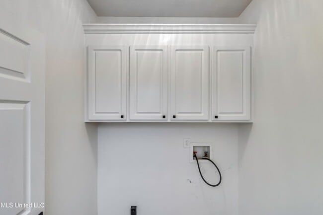 Building Photo - 120 Lennox Pl