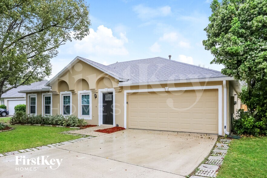 Building Photo - 12308 Hickory Forest Rd