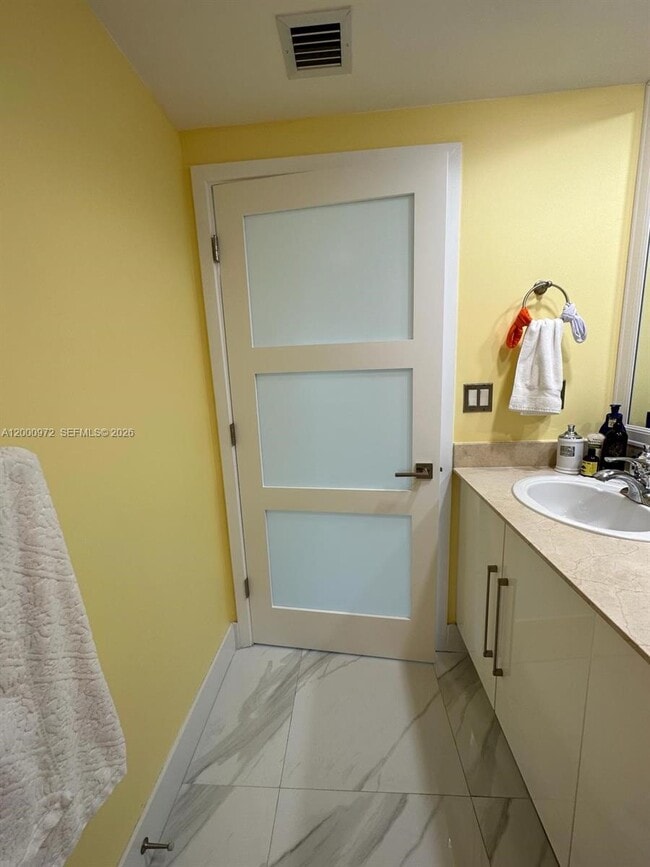 Building Photo - 325 S Biscayne Blvd