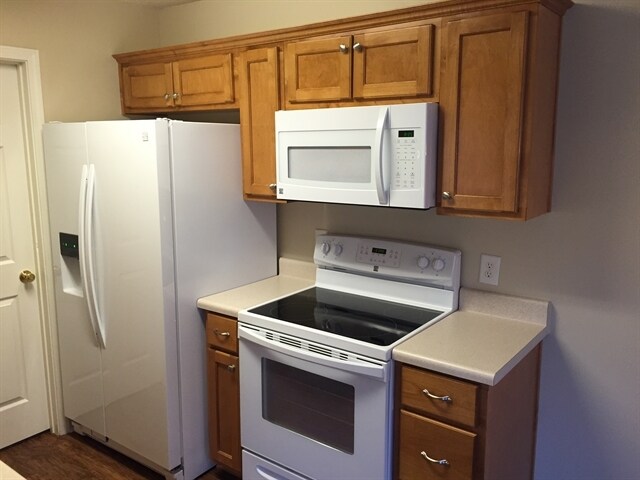 Building Photo - 134 Nandina Way