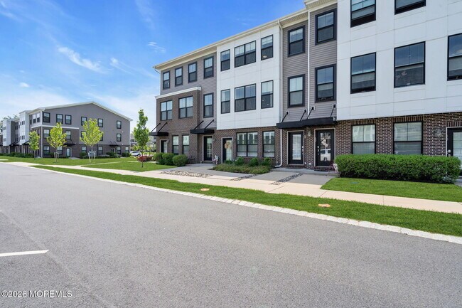 Building Photo - 54 Midway Rd S