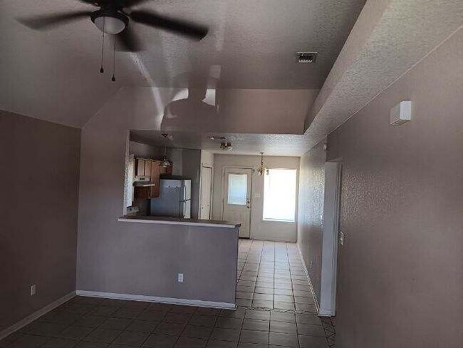 Building Photo - 3606 Littleleaf Dr