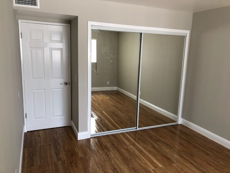 Building Photo - 14731 Erwin St