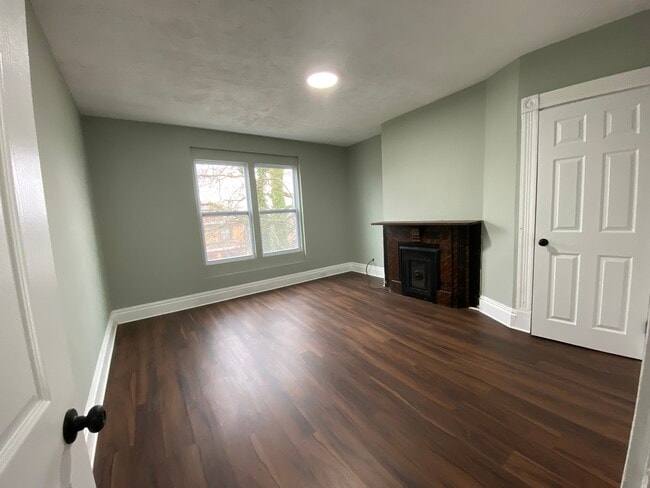 Building Photo - 3344 Spokane Ave