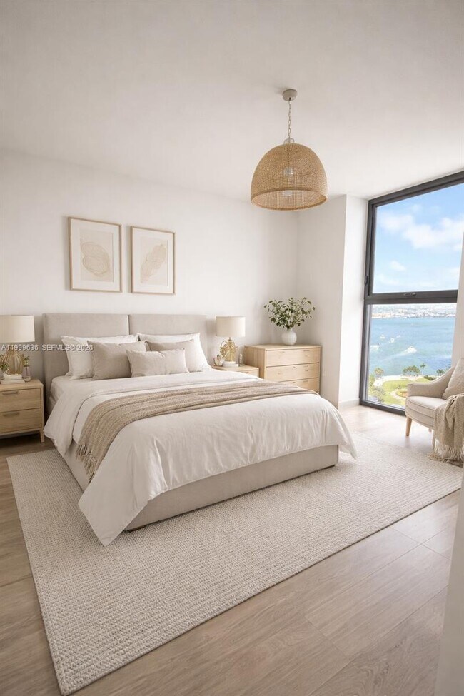 Building Photo - 77 SE 5th St