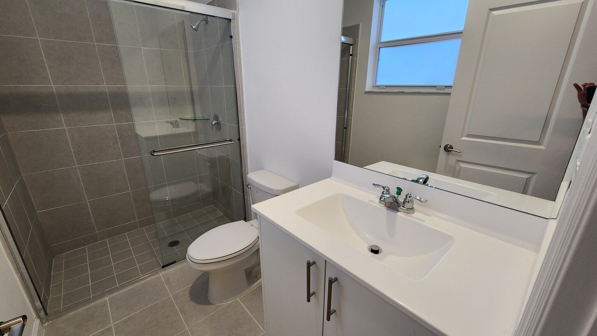 Building Photo - 2991 SE 23rd Ave