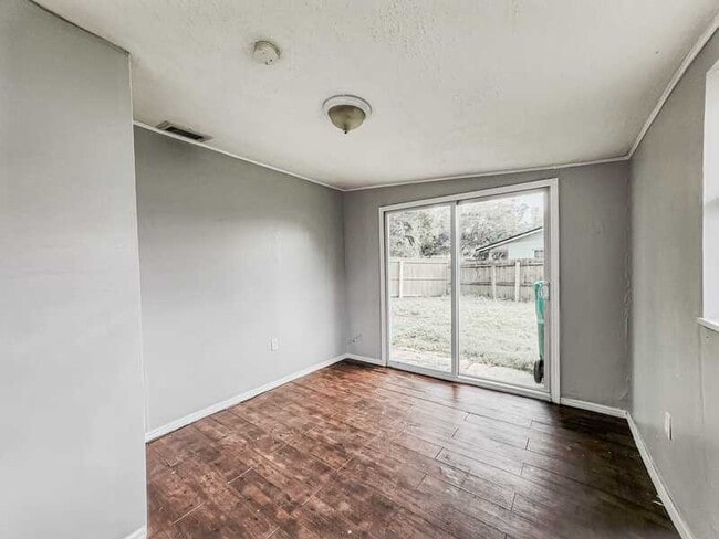 Building Photo - 5396-5368 68th Way N