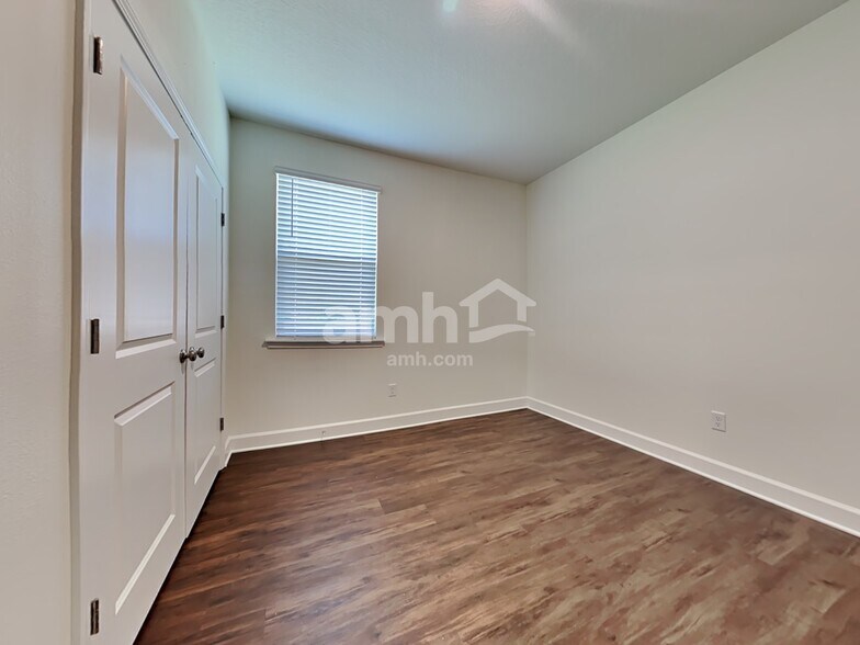 Building Photo - 12240 Sapp Rd