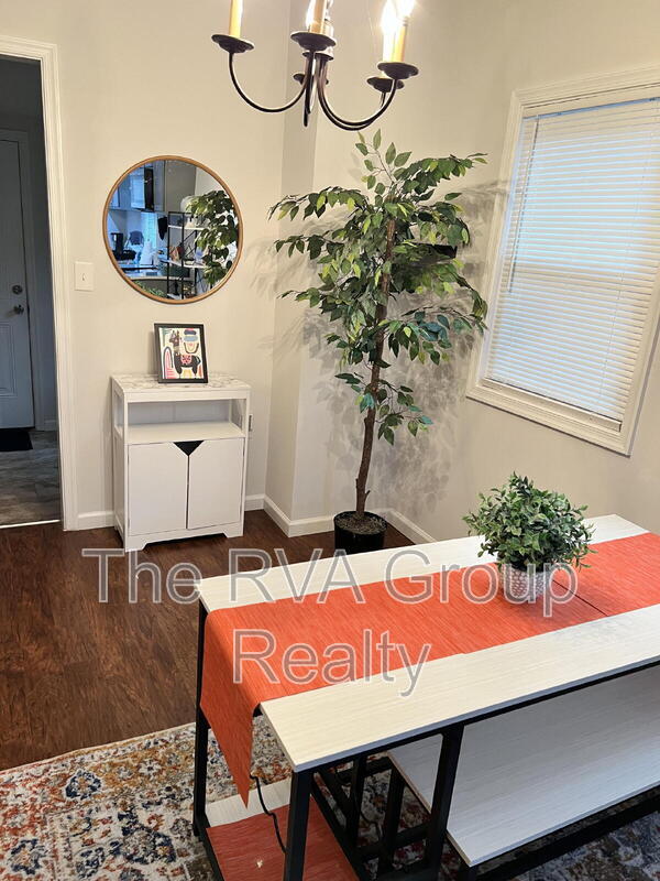 Building Photo - 2517 Haden Ave