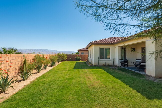 Building Photo - 74292 Zeppelin Dr