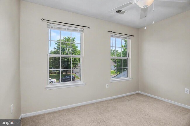 Building Photo - 14126 Rockinghorse Dr