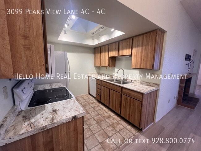 Building Photo - 3099 Peaks View Ln