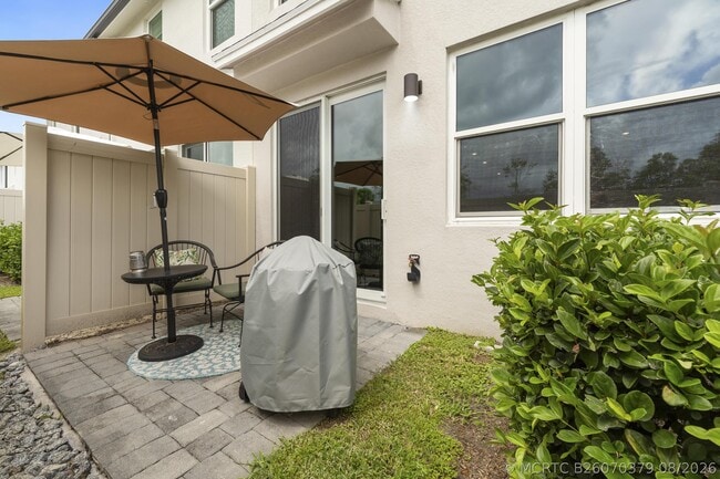 Building Photo - 3936 SE Caladium Ct