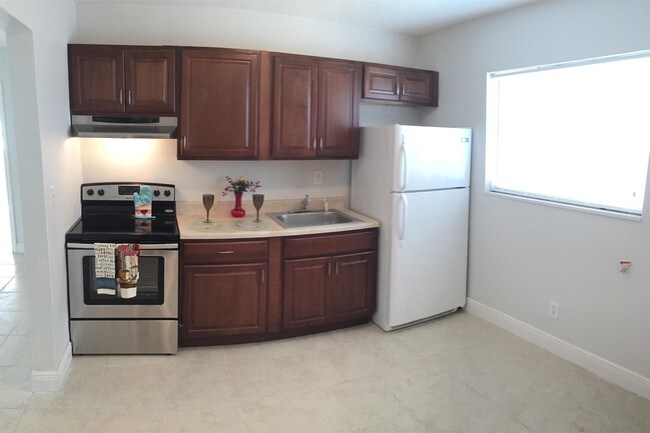 Building Photo - 2780 NW 14th St