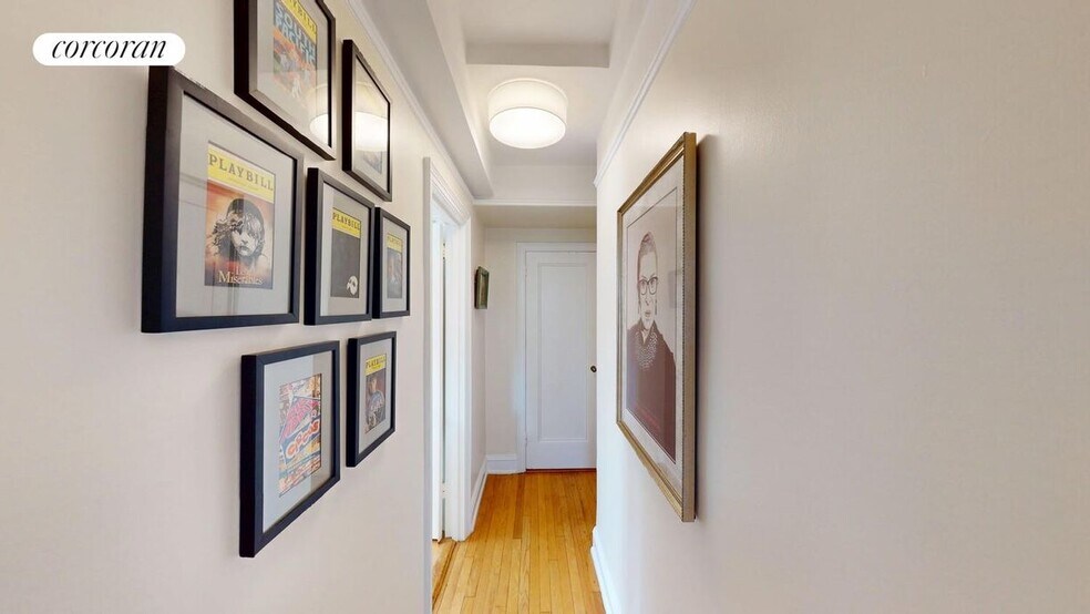 Building Photo - 210 E 68th St