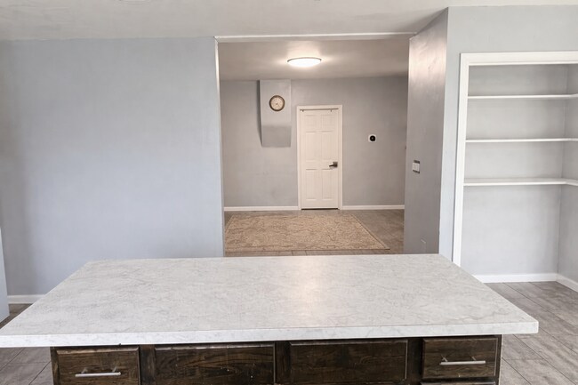 Building Photo - 217 Seward Ave NW