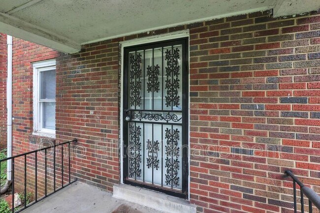 Building Photo - 53 S Burgess Ave