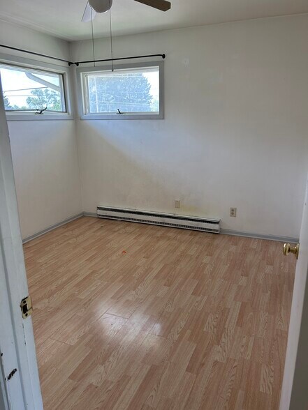 Building Photo - 14543 Archer Ave
