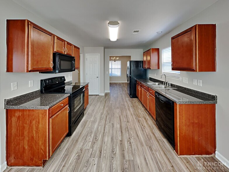 Building Photo - 124 Iron Horse Rd