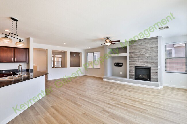 Building Photo - Beautiful Lyons Gate Home w/ Three Communi...