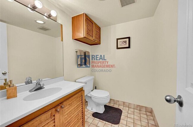 Building Photo - 2351 Federal Blvd