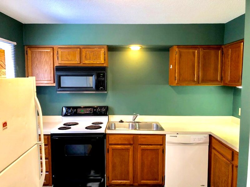 Building Photo - 4411 Kaplan Dr