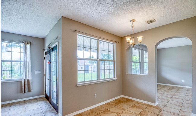 Building Photo - Summerwood!! Application and more info @ https://www.sandseekerrealty.com/long-term-rentals/. Cli...