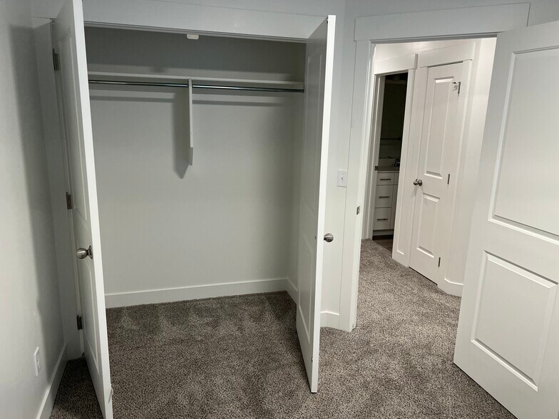 Building Photo - 1187 W 1820 S