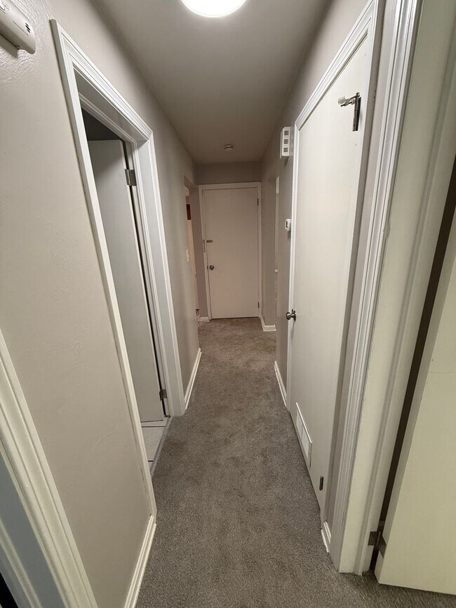 Building Photo - 5111-5113 Allen Drive