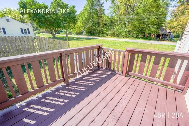 Building Photo - 532 Alexandria Pike