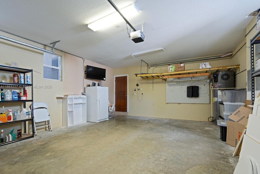 Building Photo - 5740 SW 59th Pl