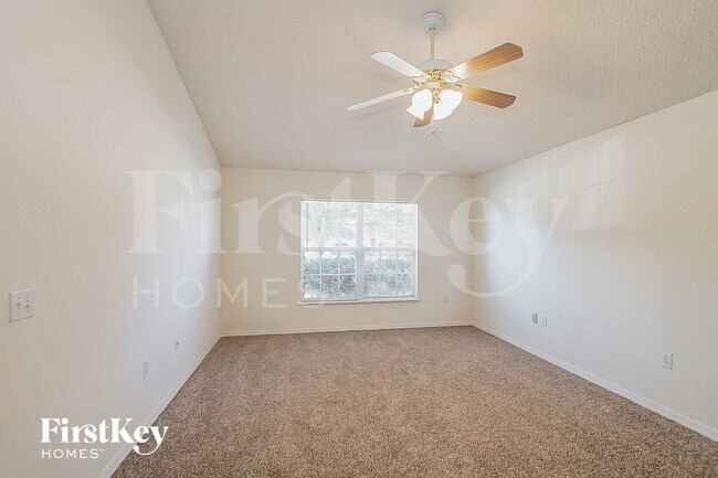 Building Photo - 12411 Glenn Hollow Dr