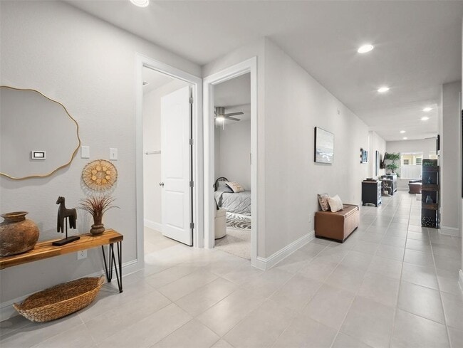 Building Photo - 151 Catalina Dr