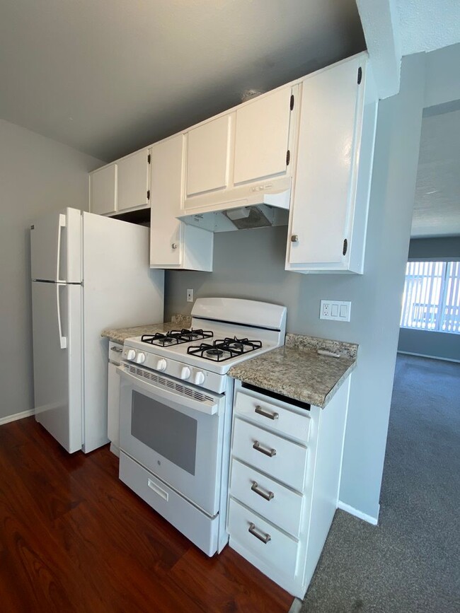 Building Photo - 11771