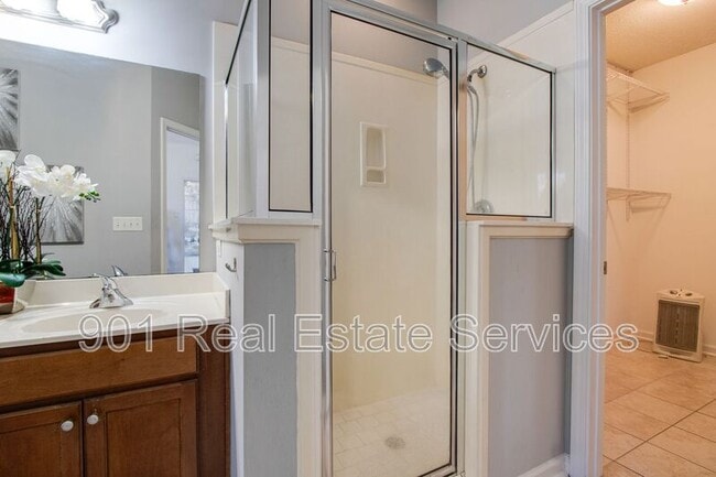 Building Photo - 1417 Island Town Dr