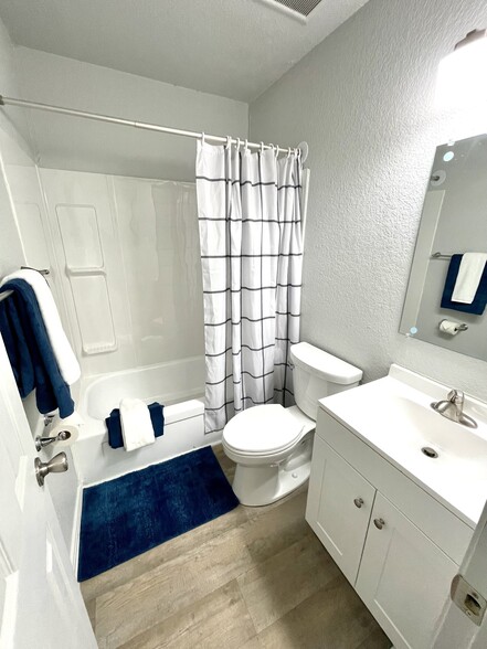 Brand New Floors, Paint, Toilet, and Vanities - Starboard Townhomes