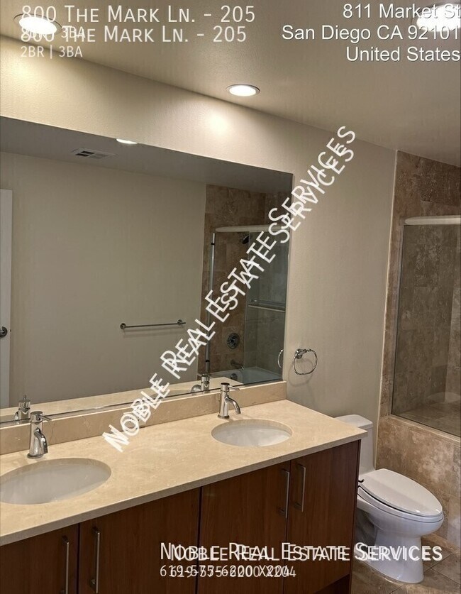 Building Photo - 800 The Mark Ln