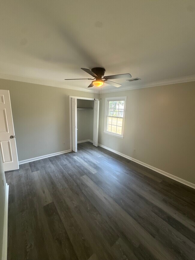 Building Photo - 2322 Magna Carta Pl SW