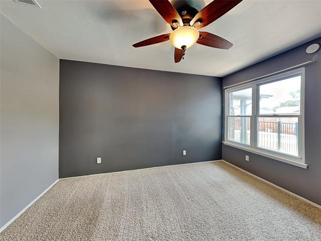 Building Photo - 1334 Forestglen Dr