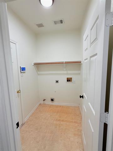 Building Photo - 7717 Troon Dr