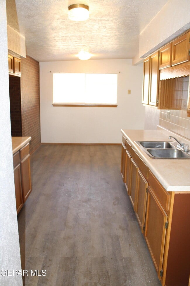 Building Photo - 5229 Cornell Ave